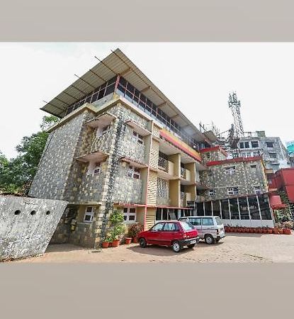 Hotel Caveri Madikeri Exterior foto